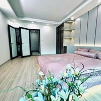 Nhà Đẹp Như Này Thì Không Mua Thì Mua Nhà Nào. Bồ Đề 40M Chỉ 6.X Tỷ Chỉ Vài Bước Chân Ra Ngõ Ô Tô