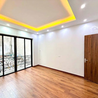 Đống Đa- Ô Tô-Diện Tích52M2 -Mặt Tiền4M- Mặt Ngõ Kinh Doanh, 2 Thoáng Giá Hợp Lý.