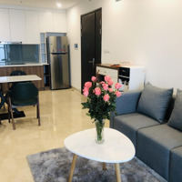 Cho Thuê Căn Hộ Chung Cư Cầu Giấy Center Point - 110 Cầu Giấy, 1N, 56M, Giá Bán 14 Triệu. Liên Hệ: 082.621.8668