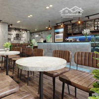 Đỉnh Nóc! Cho Thuê Nhà Mặt Phố Nguyễn Hữu Huân, Diện Tích 150M, Lô Góc Mặt Tiền 15M, Giá Chỉ 52 Triệu