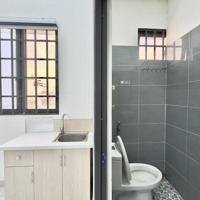 Cho Thuê Phòng Cửa Sổ Trời Full Nội Thất Ngay Khu Công Nghiệp Tân Bình Sát Trường Chinh