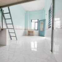 Phòng Trọ Tiện Nghi Có Gác, Thang Máy Ngay Sau Etown Ch, Trường Chinh - Tân Hải