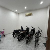 Cho Thuê Phòng 18M2 Tại Ngõ 95, Vĩnh Phúc, Ba Đình, Hà Nội