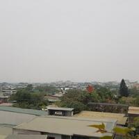 Cho thuê căn hộ 2PN, 85m2 tại Âu Cơ, Tây Hồ, ban công, view thoáng