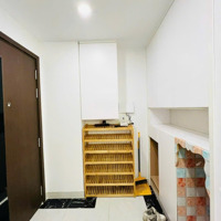 Cho Thuê Garden Gate 3 Phòng Ngủ 2 Vệ Sinhfull Nội Thất Y Hình Ở Ngay Gần Sân Bay 90M2 Cạnh Công Viên