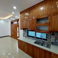 Bán Nhà Di Trạch Hoài Đức, 30m2*5Tầng. Nhà mới ở ngay ngõ nông gần đườg ôtô giá chỉ 3,9 tỷ.