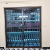 Cho thuê nhà Mặt Phố Nguyễn Đức Cảnh, KD đỉnh, 40m2, 4 tầng, 4 ngủ, 15 Triệu