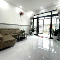 BÁN NHÀ THỐNG NHẤT, 1TRỆT 1LẦU SẠCH ĐẸP MỚI TINH, SỔ HỒNG THỔ CƯ GẦN QUẢNG TRƯỜNG TỈNH