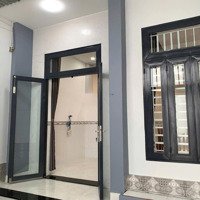 Bán Nhà Đầy Đủ Nội Thất , Gần Ủy Ban Xã Vĩnh Ngọc , Nha Trang