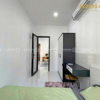 Căn Hộ 2 Phòng Ngủ Rộng 70m2 Ban Công ngay Vòng Xoay Lăng Cha Cả quận Tân Bình