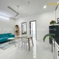 Căn Hộ 2 Phòng Ngủ Rộng 70m2 Ban Công ngay Vòng Xoay Lăng Cha Cả quận Tân Bình