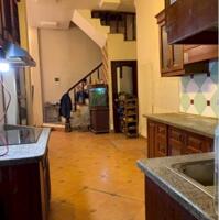 Cho thuê nhà ngõ Gốc Đề, Hai Bà Trưng 40m2, 4 tầng, 5 ngủ, chỉ 14.5 triệu - KD online, ở