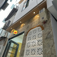 Nhà Nhỏ Đa Năng -Vị Trí Đẹp - Cách 1 Căn Ra Hẻm Xe Hơi - Sát Mặt Tiền Xvnt - 2 Phòng Ngủ 2 Vệ Sinh- 1,83 Tỷ