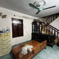 Âu Cơ -Tứ Liên- Tây Hồ 50M Ra Mặt Phố -Nhà Đẹp Ngõ Thông - An Ninh, Sạch, Đẹp .40M Chỉ 7,8Tỷ.