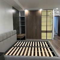 Bán Nhà Bồ Đề 30M2* 3 Tầng* Nhà Mới Toanh, Full Nội Thất* 2.85 Tỷ