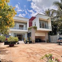 Biệt Thự Trung Tâm Phường 5 Với Diện Tích 747M2.
- Diện Tích 15 X 44M