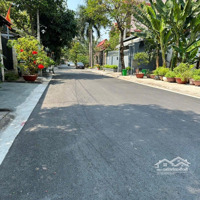 Cần Bán Gấp Lô Đất Biệt Thự Mặt Tiền Đường Số 1 Nằm Trong Kđt Vạn Phúc 218M2 12 X 18,2M, 19 Tỷ Tl