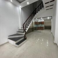 Bán nhà 3 tầng ngõ ô tô thông 42m hướng đông bắc Quang TRung