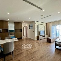 Chính Chủ Bán Chung Cư B10 Phạm Ngọc Thạch 45M2, 2 Ngủ Giá Tốt