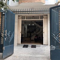 Cho Thuê Ngay Căn Nhà Đắc Địa Ngay Trung Tâm Q.10. Vị Trí Vàng Chỉ Cách Vạn Hạnh Mall 2 Phút Đi Bộ,