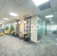 Cho Thuê Văn Phòng View Mặt Phố Duy Tân Xịn Cho 8-10 Nv Full Nội Thất Dịch Vụ Ngay Tòa Việt Á,Cg,Hn