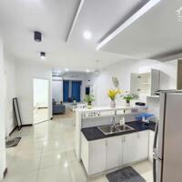 Bán CH Sky garden 2, Phú Mỹ Hưng, Q7, dt:71m2 , lầu cao, 2PN+1WC, giá: 3.950 tỷ (TL).LH: 0906611859 Thư