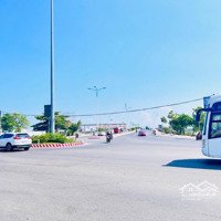 Bán Nhà Căn Góc 2 Mặt Tiền Đại Lộ Nguyễn Tất Thành, Nha Trang. Vị Trí Vàng Đi Vào Sân Bay