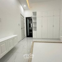 Bán Nhà Hoàn Thiện Phong Cách Tân Cổ Điển, Kiệt Ô Tô Minh Mạng
