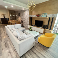 Cho Thuê Căn Hộ 123M2, 3 Phòng Ngủ Đủ Đồ