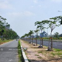 Bán Lô Góc 131,5M2 Mặt Tiền Đường 16M