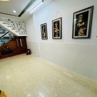 Cho Thuê Nhà 3 Tầng Đường Hoá Sơn, Quận Hải Châu, Đà Nẵng Giá Bán 10 Triệu/ Tháng. Lh My 0935872118