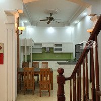 Nhà Mặt Ngõ Rộng Hào Nam 50M2X4T Mt5M Nhà Sạch Sẽ Ngõ Thông Rộng Oto Đỗ Cửa 15 Triệu/Th. Liên Hệ: 0968063506