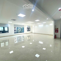 Cho Thuê Nhà Trung Hòa - Hoàng Đạo Thúy 220M2 X 4 Tầng Thang Máymặt Tiền15M Làm Nhà Hàng, Cafe, Vp 70 Triệu
