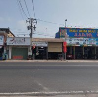 Mặt Bằng Cho Thuê Cách Ngã Tư 300M