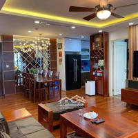 Cho Thuê Gấp Vinhomes D''capitale, 75M2, 2 Ngủ, Nhà Đẹp, Giá Bán 20 Triệu/Tháng. Liên Hệ: 0985.542.625