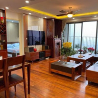 Cho Thuê Gấp Vinhomes D''capitale, 75M2, 2 Ngủ, Nhà Đẹp, Giá Bán 20 Triệu/Tháng. Liên Hệ: 0985.542.625