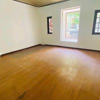 Cho Thuê Nhà 2 Tầng Đường Tiên Sơn, Hải Châu, Đà Nẵng Giá Bán 8.5 Triệu/ Tháng. Lh My 0935872118