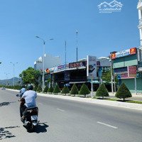 Cho Thuê Mặt Bằng Rộng Kinh Doanh, View Biển Đường Phạm Văn Đồng Gần Bãi Tắm Hòn Chồng