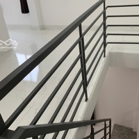 Bán Nhà Hẻm 2/4 Gần Nhà Hàng Ponaga Ngay Cầu Hà Ra Nha Trang. Diện Tích: 30M2, Nhà Mới Sửa, 1Tỷ350