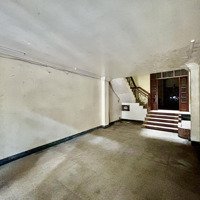 Mặt Phố Lam Sơn Lê Chân. Diện Tích: 88M X 4 Tầng. Giá Hơn 10 Tỷ ( Thoả Thuận Mạnh )