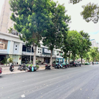 Cho Thuê Shop Mặt Tiền Đường Phạm Văn Nghị, Khu Sky Garden 3, Phú Mỹ Hưng, Quận 7 Giá Chỉ 39 Triệu