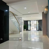 Cho Thuê Nguyên Căn Shophouse 7 Phòng Ngủfull Nội Thất, Kđt Lakeview City Giá Chỉ 40 Triệu/Tháng, Có Thang Máy