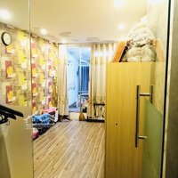 Gia Đình Tôi Cần Bán Căn Nhà Ngõ 92 Cửa Bắc 105M Nhà Tầng 5 ,Tk 4 Pn Giá Bán 3,2 Tỷ
