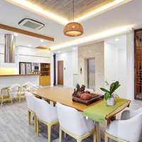 Cần Tiền Bán Nhanh Bt Galeria- 343M2 - Xây Dựng 882.4M2- Có Thang Máy- Gía 40 Tỷ- Liên Hệ: 0932.991.240