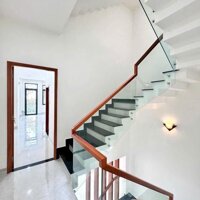 Bán nhà 1 trệt 3 lầu khi VIP D2D Thống Nhất, nhà mới tinh chỉ 7tỷ950