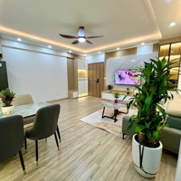 Chính Chủ Cần Bán Căn Hộ Mặt Phố Trung Kính Diện Tích 90M2 - 3 Phòng Ngủ - Căn Góc - Giá Hơn 6 Tỷ