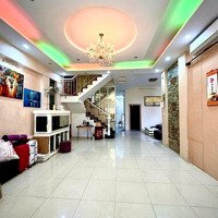 Căn Biệt Thự 172M2 Giá Siêu Hời Chỉ 11 Tỷ, Ngay Highland Btt Q2, Xd 2 Tầng 4 Phòng Ngủlớn, Ngang Hơn 7M