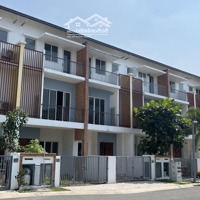 Bán Nhanh Nhà 3 Tầng 144,6M2 Sàn, Sun Casa, Vsip 2 Thủ Dầu Một, Khu Khép Kín An Ninh 24/7