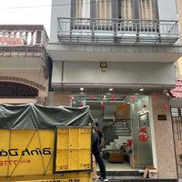 Bán Nhà 2,5 Tầng Ngõ 172 Nguyễn Công Hoà Thông Thương Ô Tô Đỗ Cửa