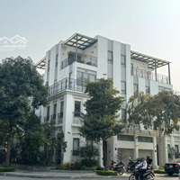 Tôi Cần Bán Căn 75M2 Mặt Công Viên Trung Tâm The Manor, Hướng Đông Nam, Có Thang Máy